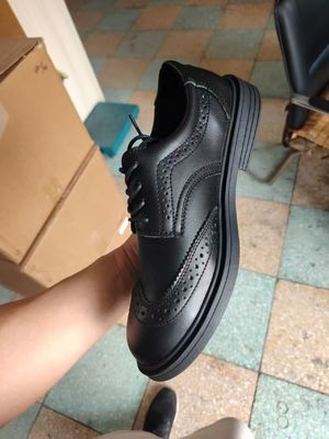 주문 편안한 안전 신발 쇠가죽 채찍으로 치다 가죽 안전 신발 남성용 강철 발가락 안전 신발 케블라 작업 신발 고무 단독 작업 신발 online manufacture